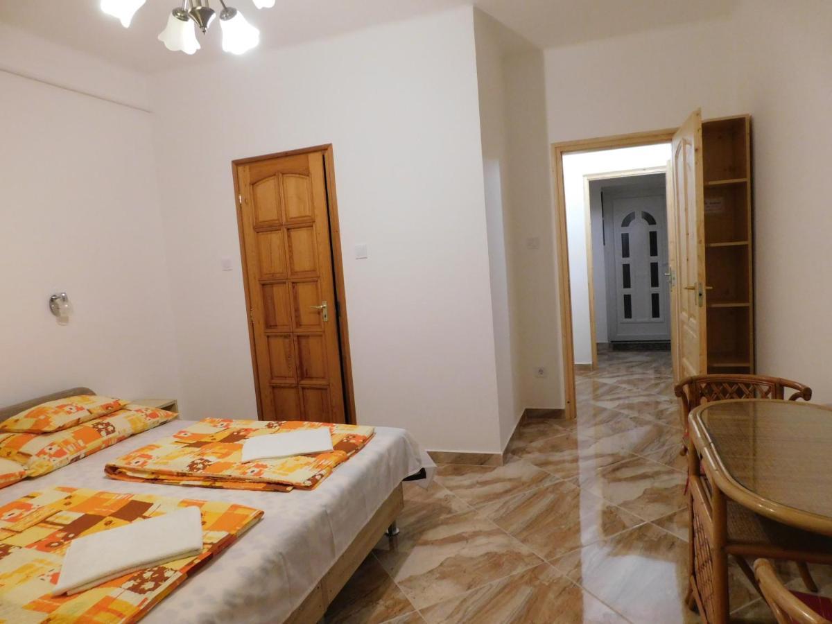 Szamoca Vendeghaz Hotel Miskolc Bagian luar foto