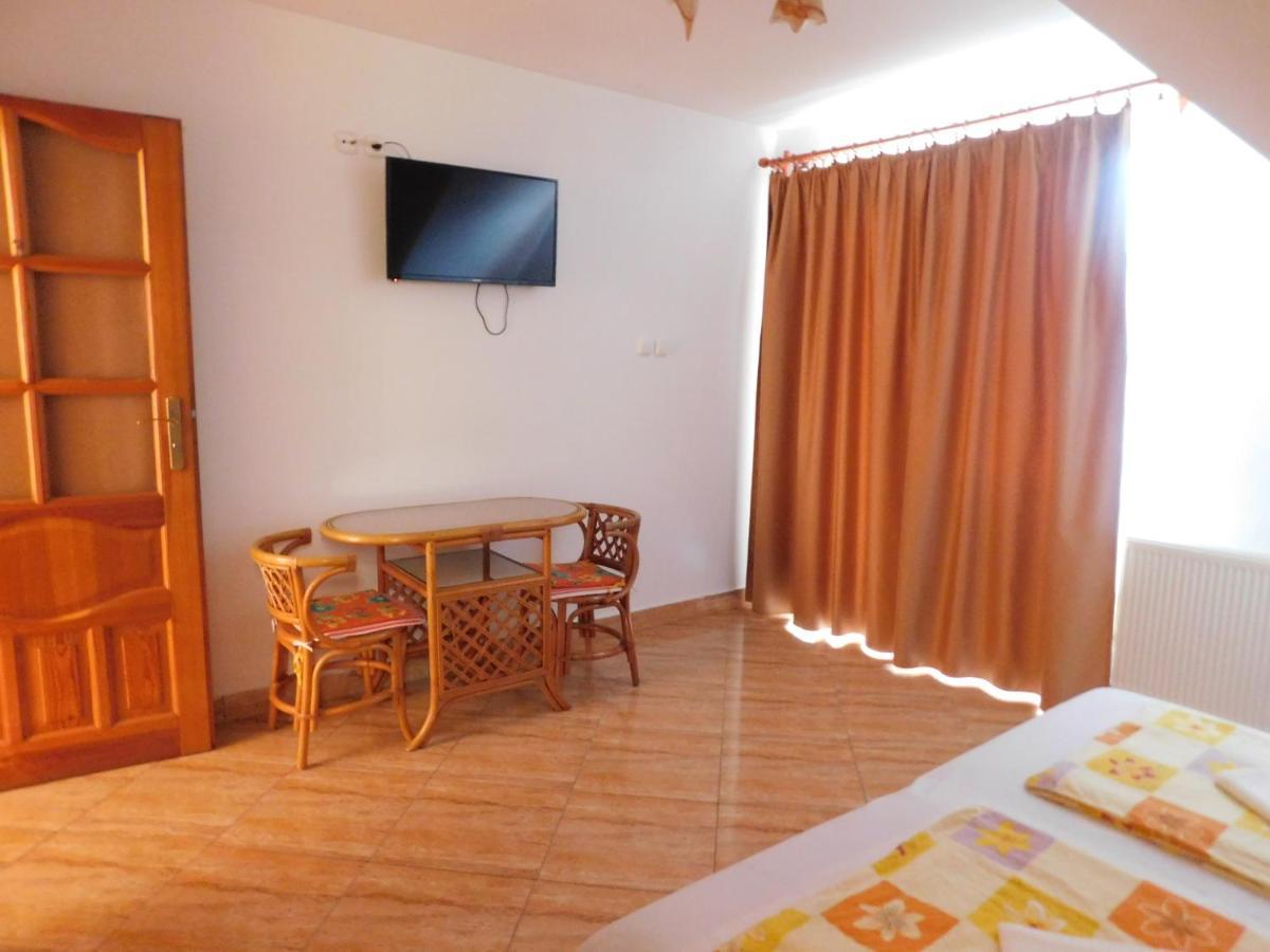 Szamoca Vendeghaz Hotel Miskolc Bagian luar foto