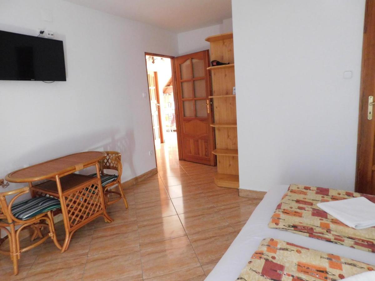 Szamoca Vendeghaz Hotel Miskolc Bagian luar foto