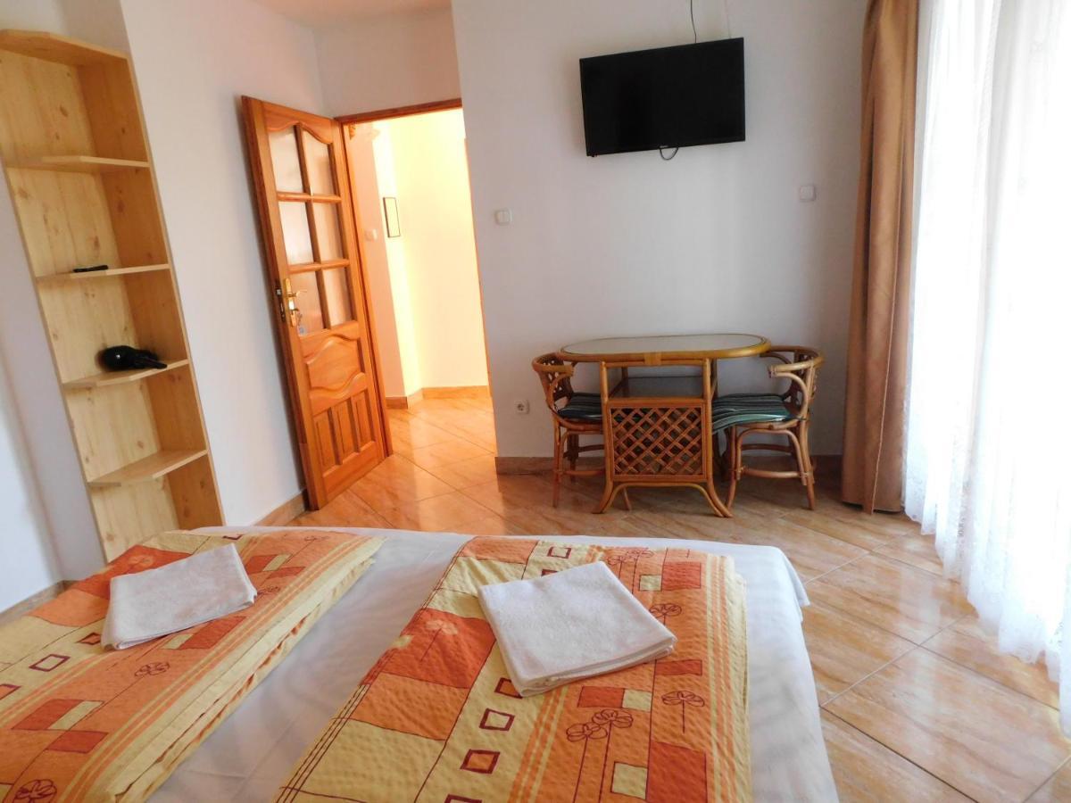 Szamoca Vendeghaz Hotel Miskolc Bagian luar foto