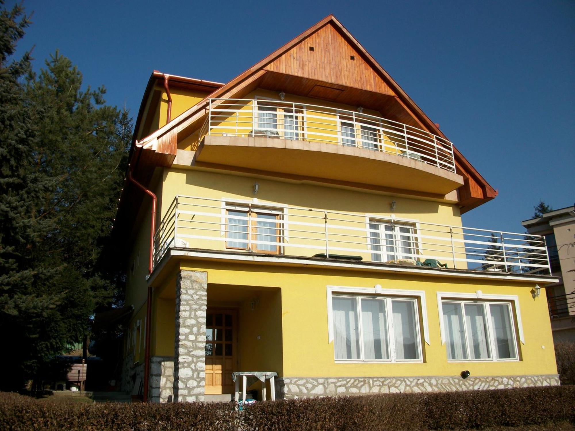 Szamoca Vendeghaz Hotel Miskolc Bagian luar foto